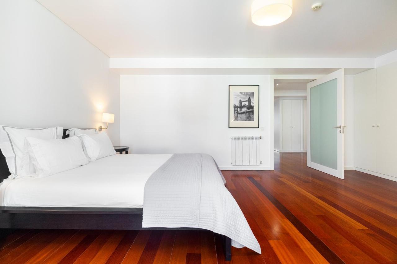 Whome | Luxury Chiado Prime Apartment Lisbon Exterior photo